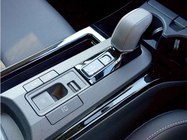 プリウス 2025/R07