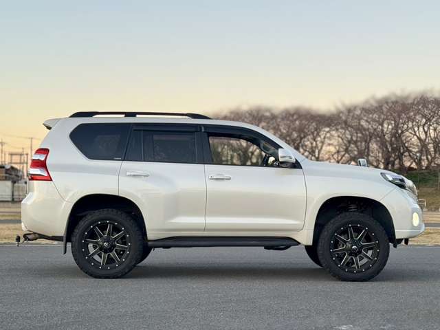 ランドクルーザープラド 2013/H25