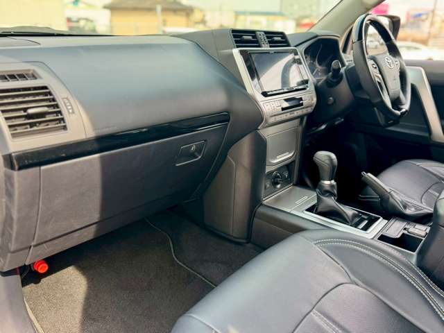 ランドクルーザープラド 2019/R01