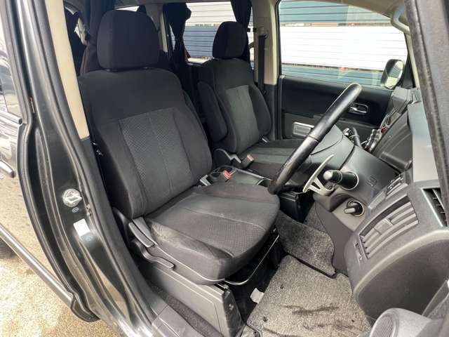 デリカD：5 2013/H25