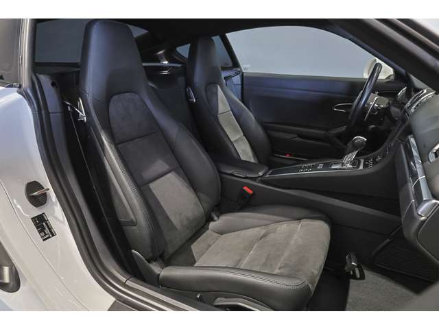 ケイマン 2014/H26