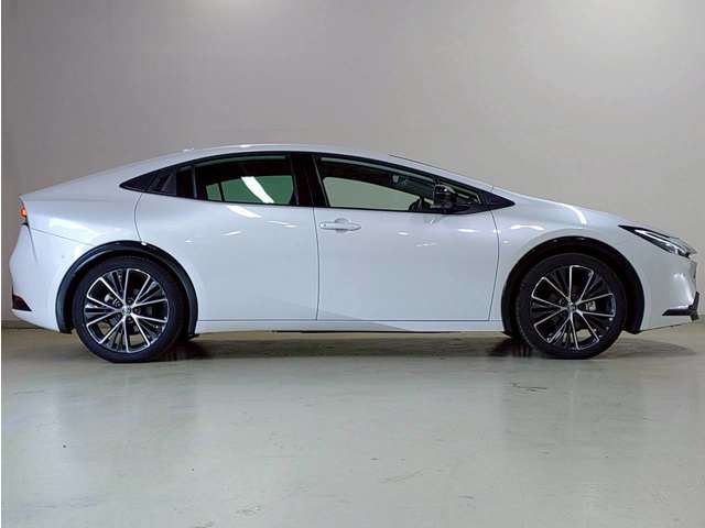 プリウス 2025/R07