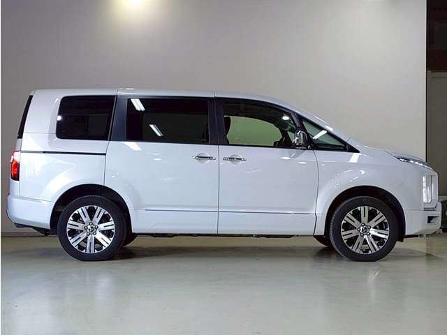 デリカD：5 2023/R05