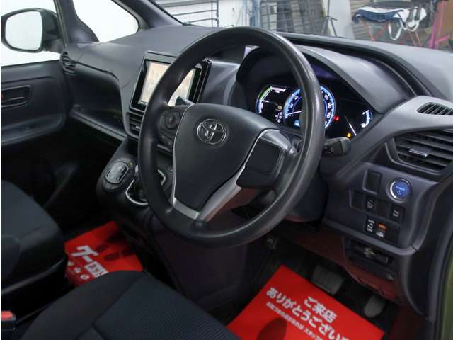 ヴォクシー 2015/H27