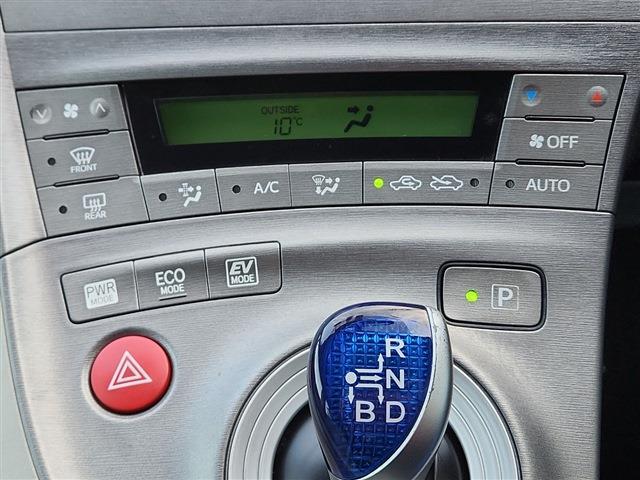 プリウス 2014/H26