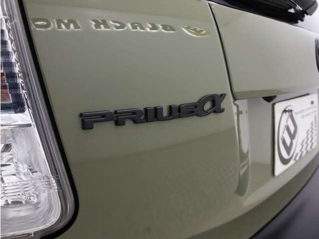 プリウスα 2012/H24