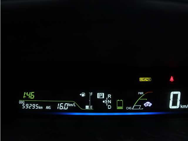 プリウスα 2012/H24