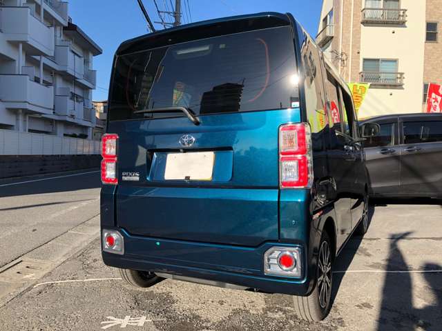 ピクシスメガ 2021/R03