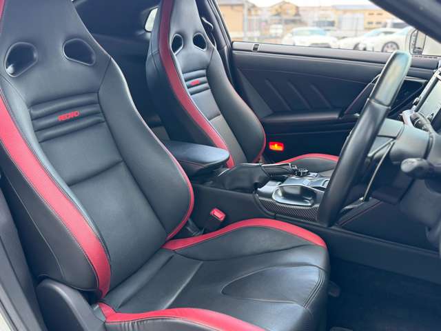 GT-R 2019/R01