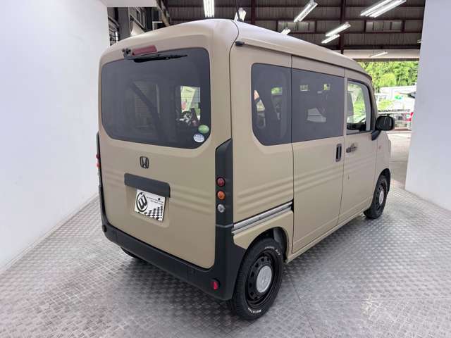 N-VAN 2021/R03