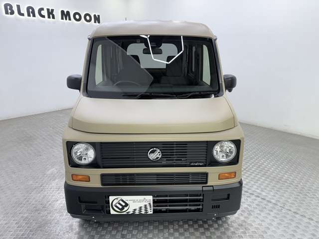 N-VAN 2021/R03