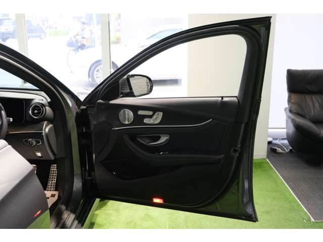 Eクラスワゴン 2021/R03