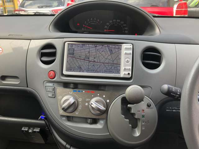 シエンタ 2010/H22