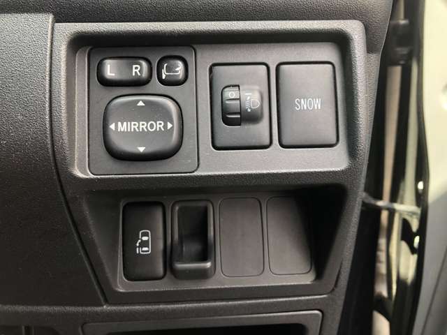 シエンタ 2010/H22