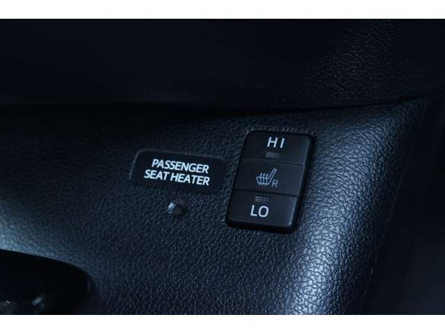 プリウスPHV 2018/H30