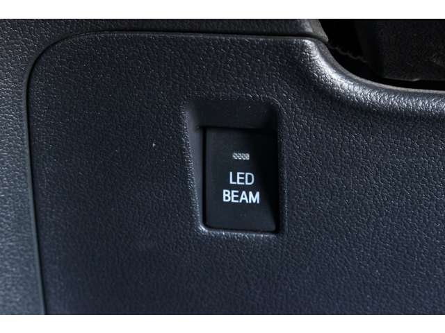 プリウスPHV 2018/H30