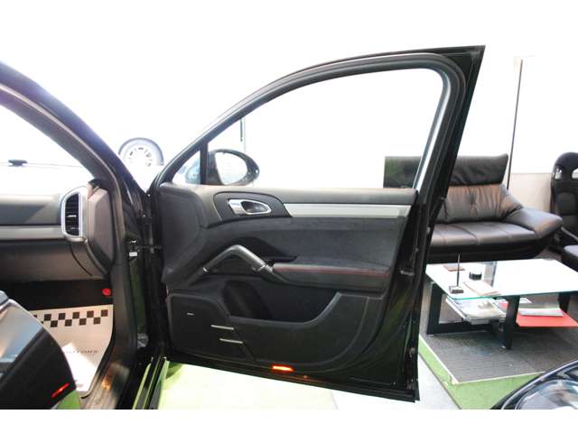 カイエン 2015/H27