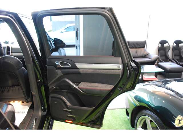 カイエン 2015/H27