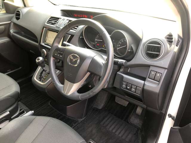 プレマシー 2013/H25