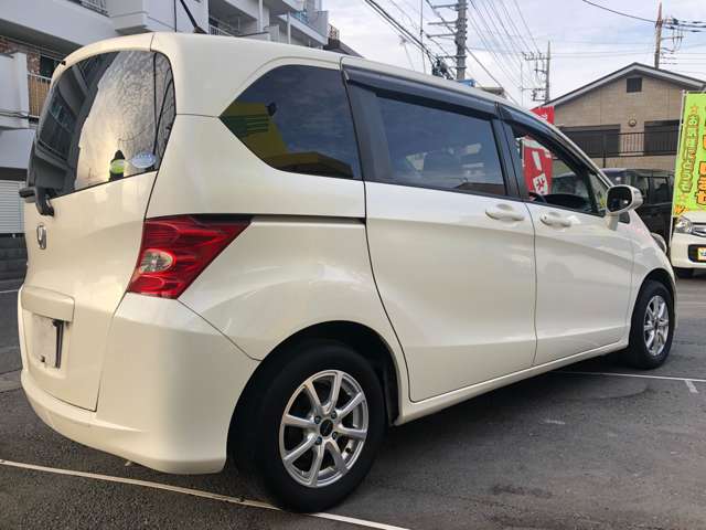 フリード 2010/H22