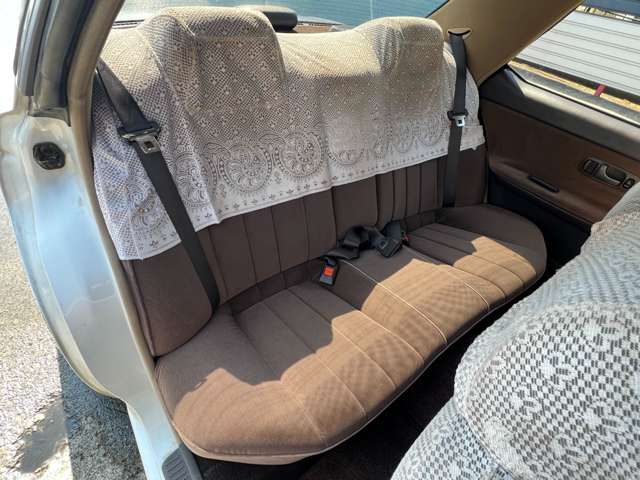 ローレル 1992/H04