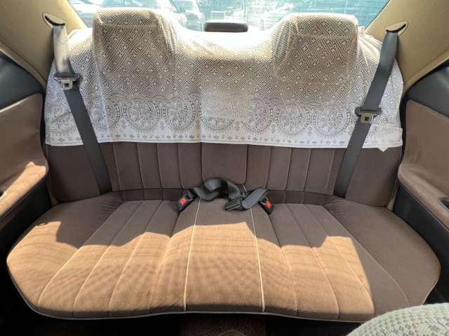 ローレル 1992/H04