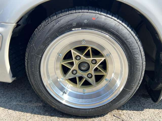 ローレル 1992/H04