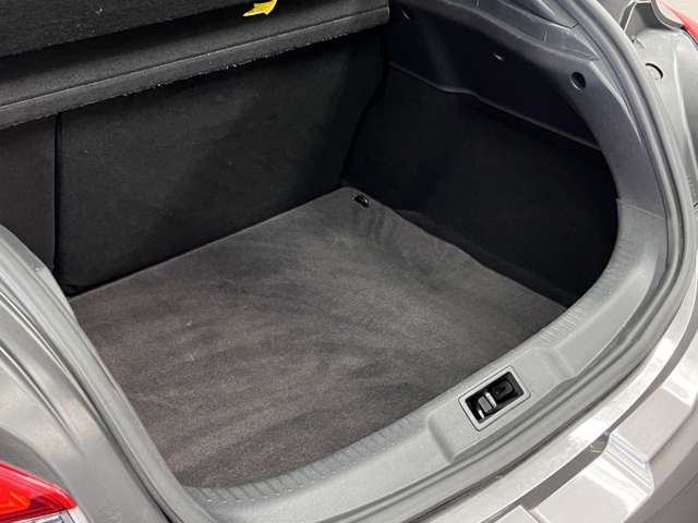 メガーヌ 2014/H26