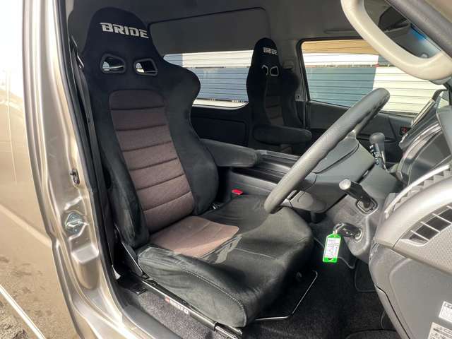 ハイエース 2013/H25