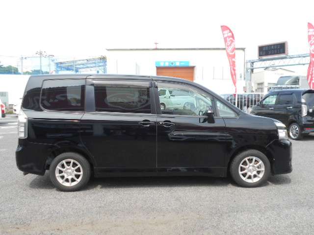 ヴォクシー 2010/H22