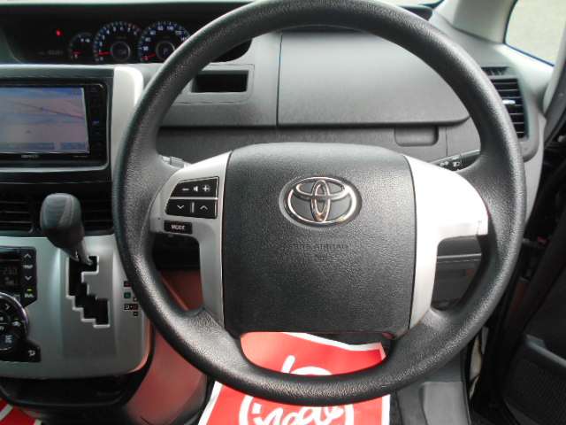 ヴォクシー 2010/H22