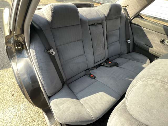 ローレル 1992/H04