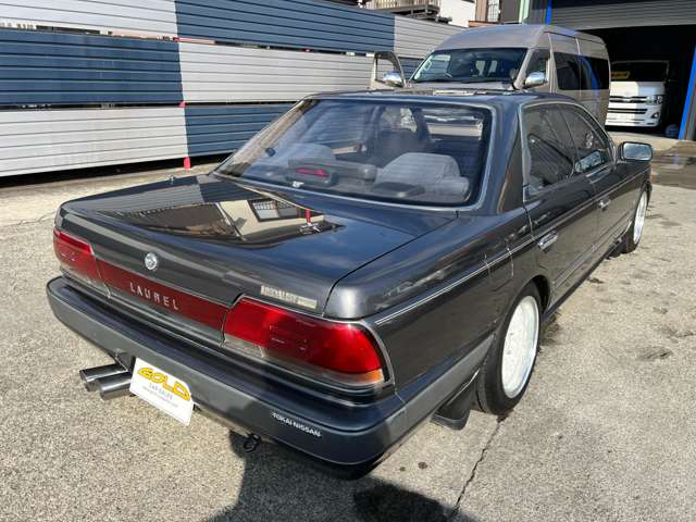 ローレル 1992/H04