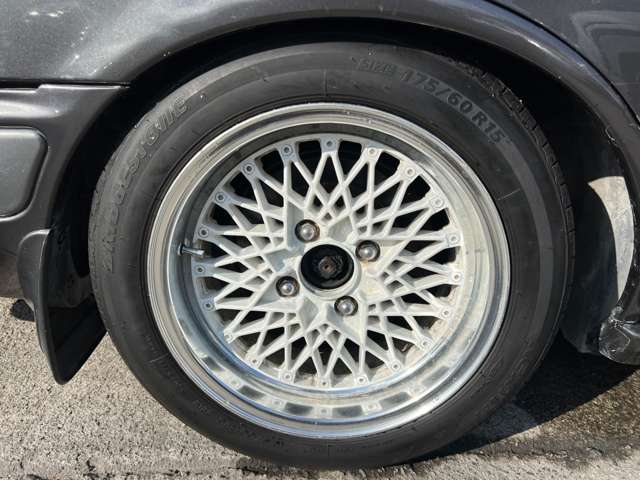 ローレル 1992/H04