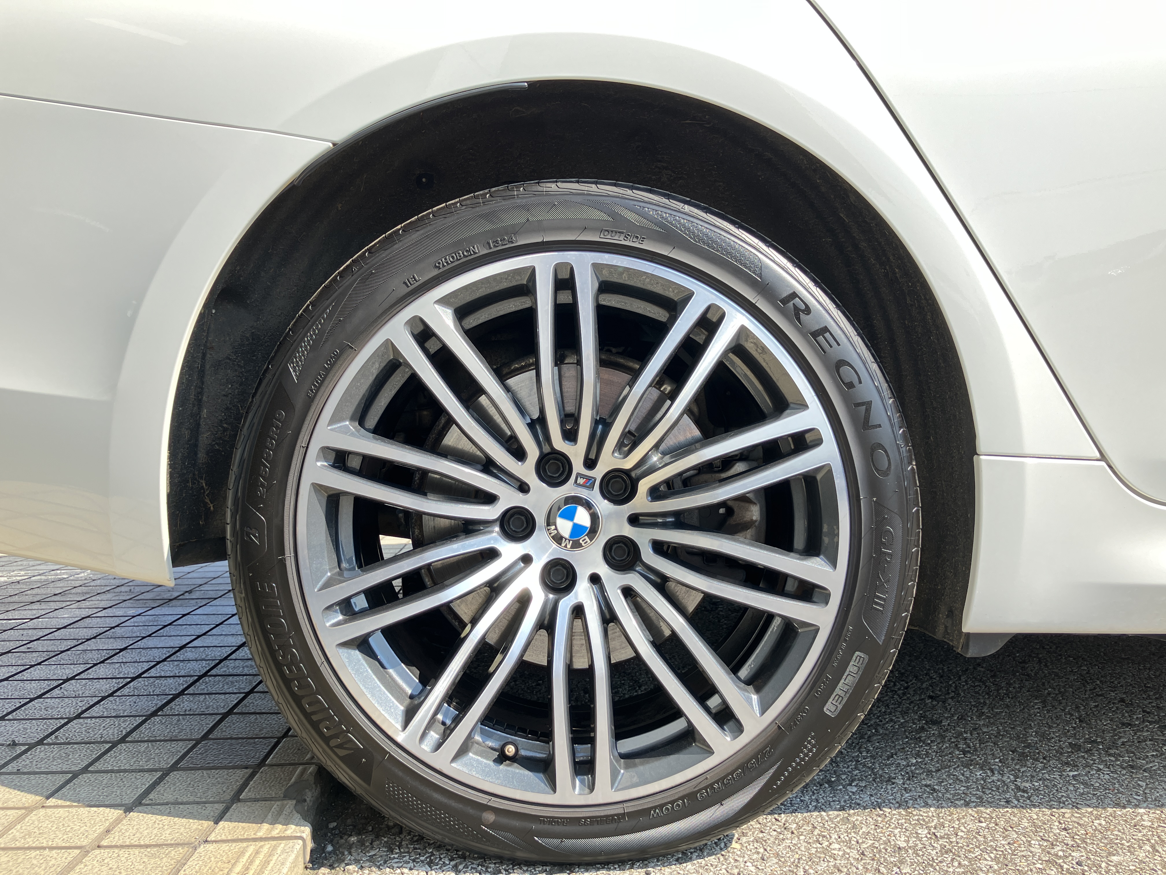 5シリーズツーリング 2019/R01