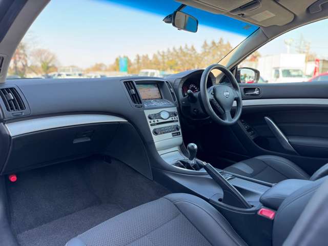 スカイラインクーペ 2008/H20