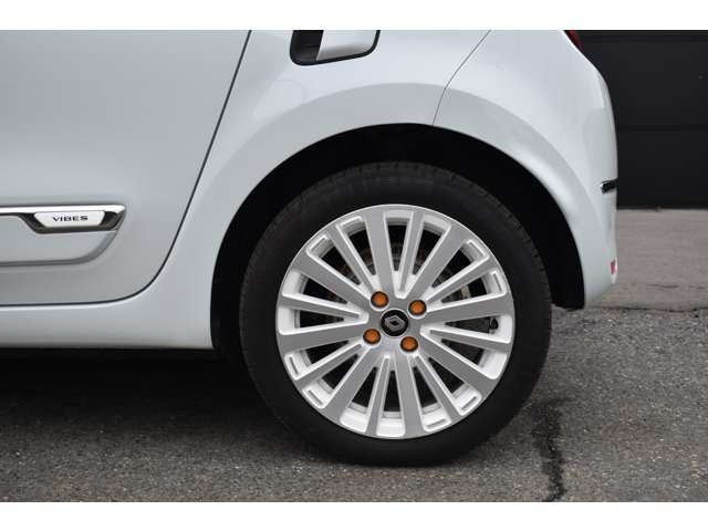 トゥインゴ 2021/R03