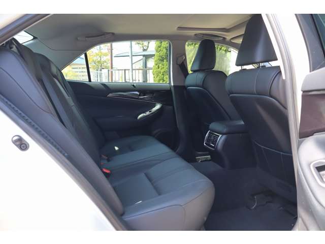 クラウンアスリート 2014/H26