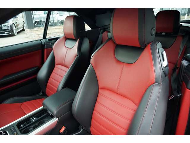 レンジローバーイヴォークコンバーチブル 2016/H28