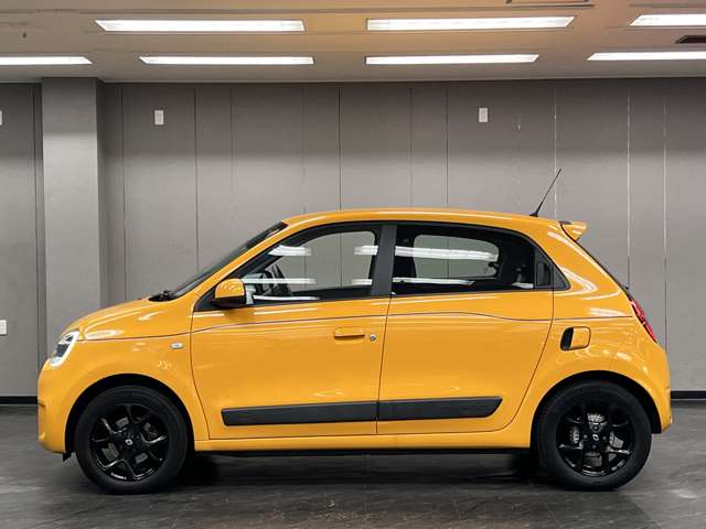 トゥインゴ 2021/R03