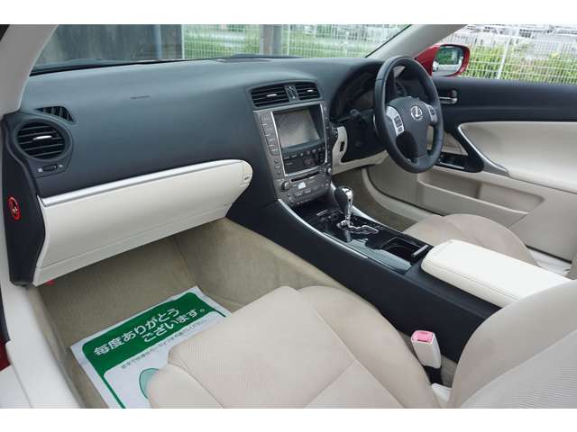 ISコンバーチブル 2012/H24