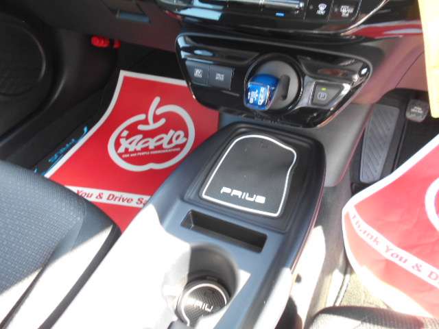 プリウス 2021/R03