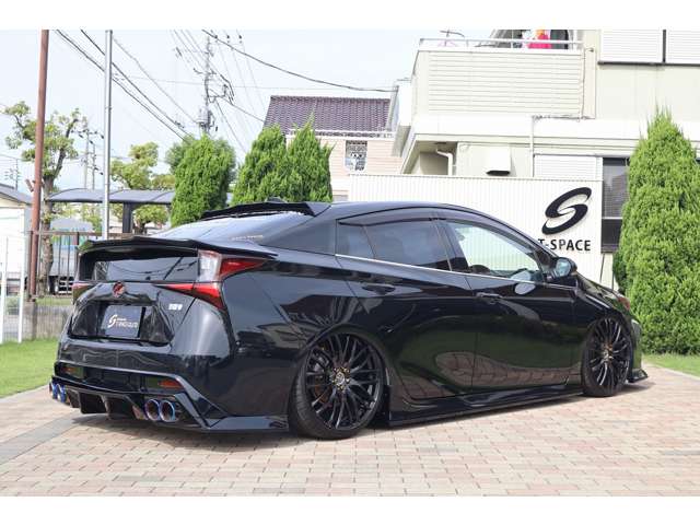 プリウス 2021/R03