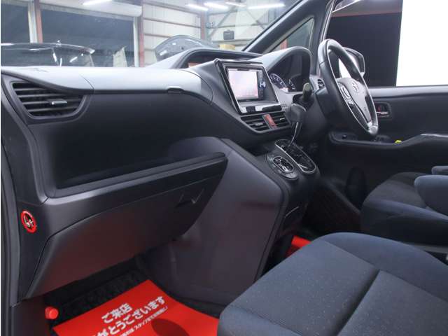 ヴォクシー 2014/H26