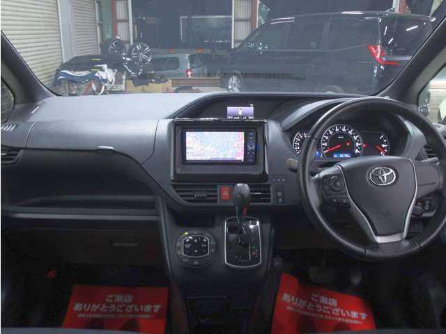 ヴォクシー 2014/H26