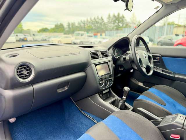 インプレッサ 2004/H16