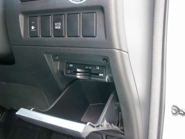 ヴェルファイア 2012/H24