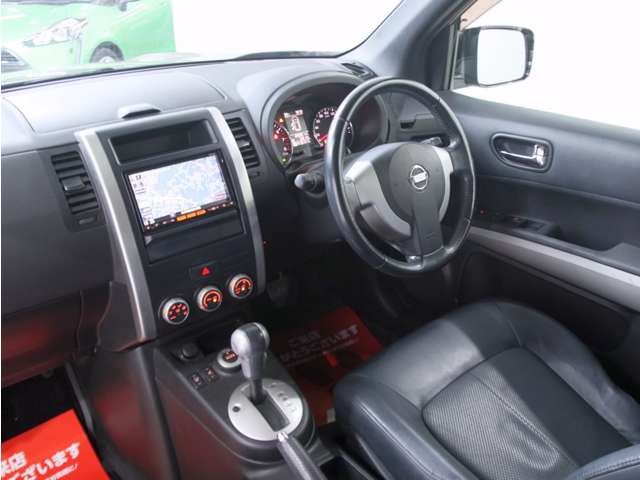 エクストレイル 2011/H23