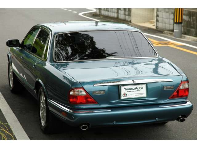 XJ 2000/H12