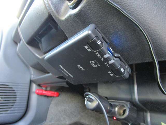 アルトラパン 2004/H16